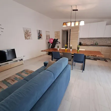 Frailis أرباتاكْسْ